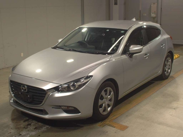 MAZDA AXELA 2017