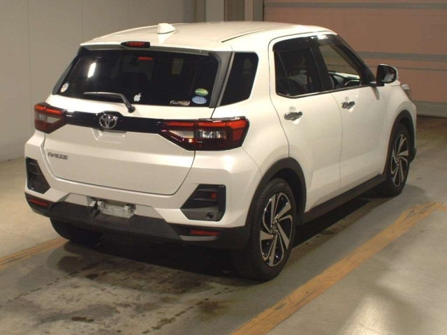 TOYOTA RAIZE 2019