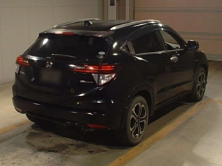 HONDA VEZEL 2015