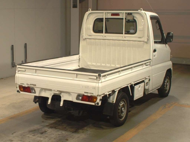 NISSAN CLIPPER TRUCK 2009