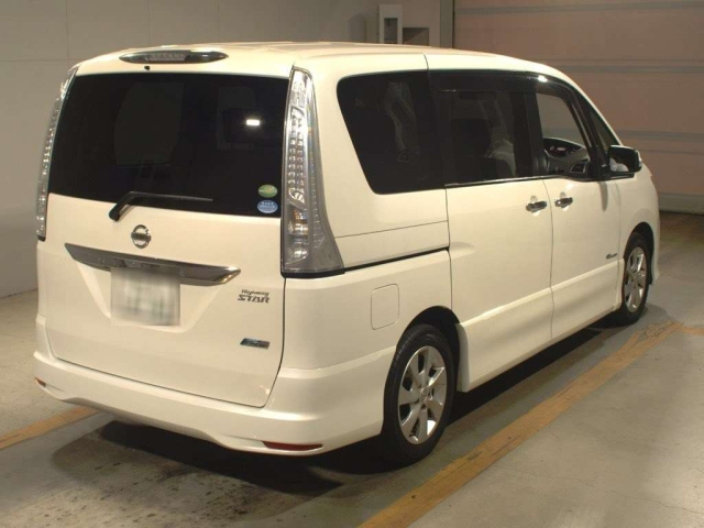 NISSAN SERENA 2013