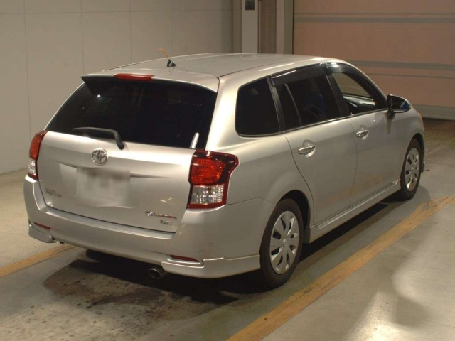 TOYOTA COROLLA FIELDER 2012