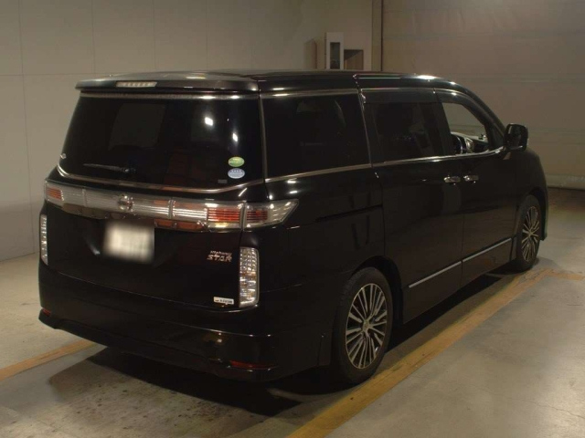 NISSAN ELGRAND 2016