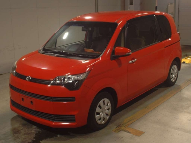 TOYOTA SPADE 2014