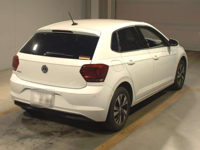 VOLKSWAGEN POLO 2019