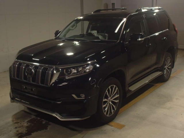TOYOTA LAND CRUISER PRADO 2019