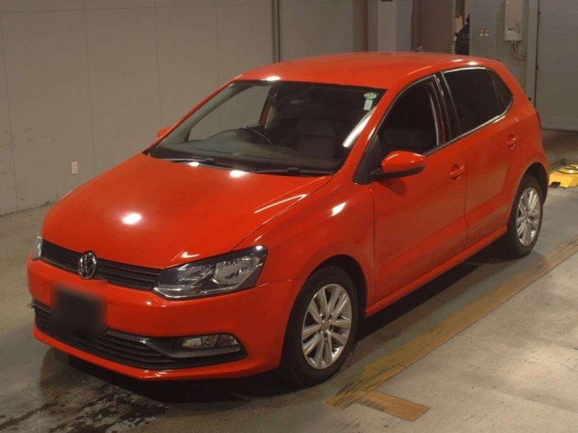 VOLKSWAGEN POLO 2016