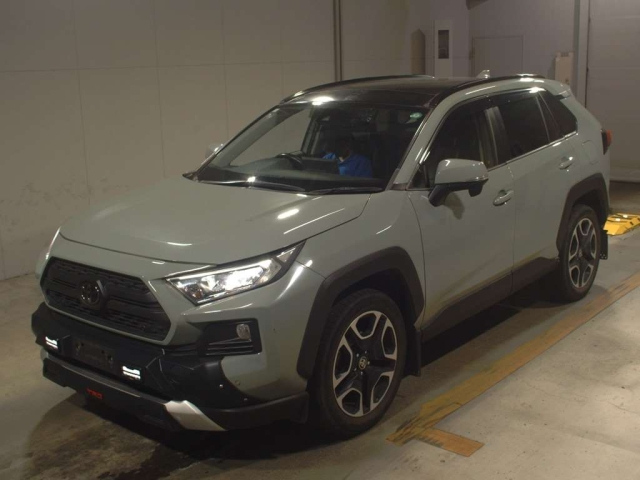 TOYOTA RAV4 2020