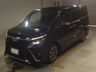 TOYOTA VOXY 2021