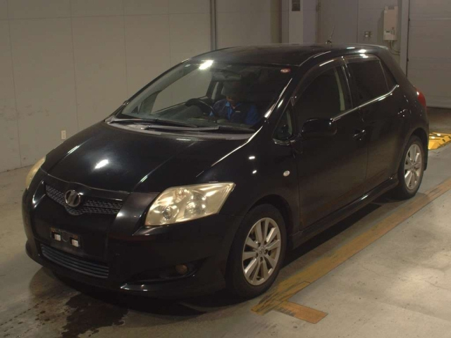 TOYOTA AURIS 2008