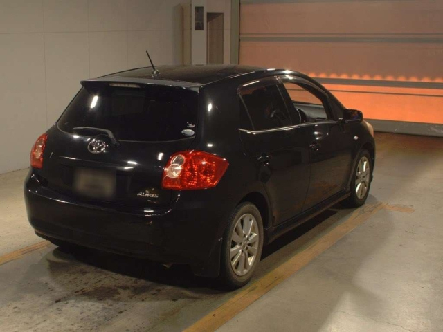 TOYOTA AURIS 2008