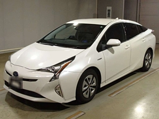 TOYOTA PRIUS 2016