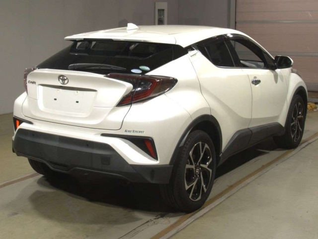 TOYOTA C-HR 2018