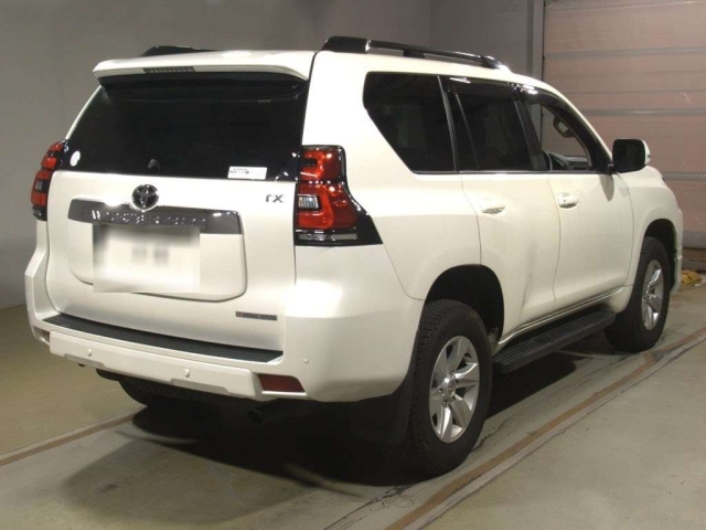 TOYOTA LAND CRUISER PRADO 2022