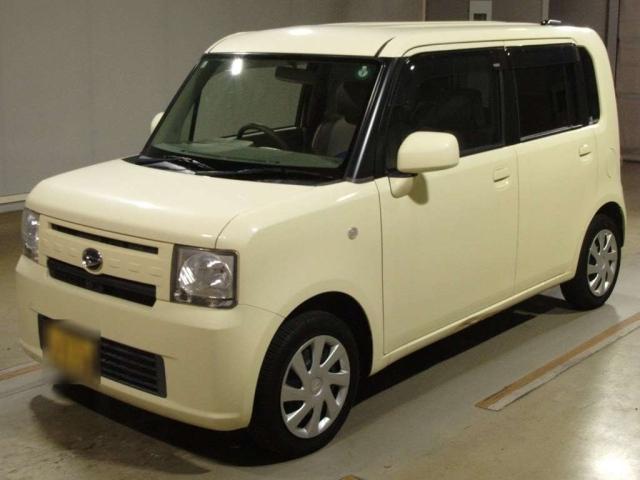 DAIHATSU MOVE CONTE 2011
