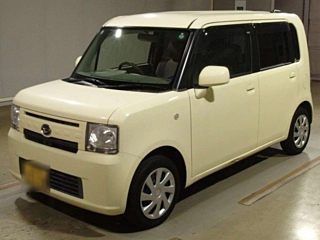 DAIHATSU MOVE CONTE 2011