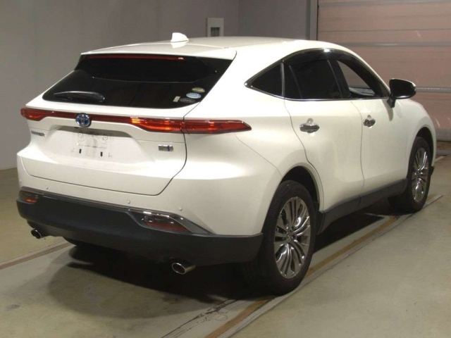 TOYOTA HARRIER 2020