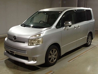 TOYOTA VOXY 2008
