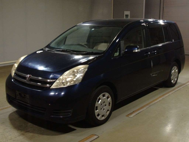 TOYOTA ISIS 2010
