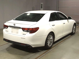 TOYOTA MARK X 2013