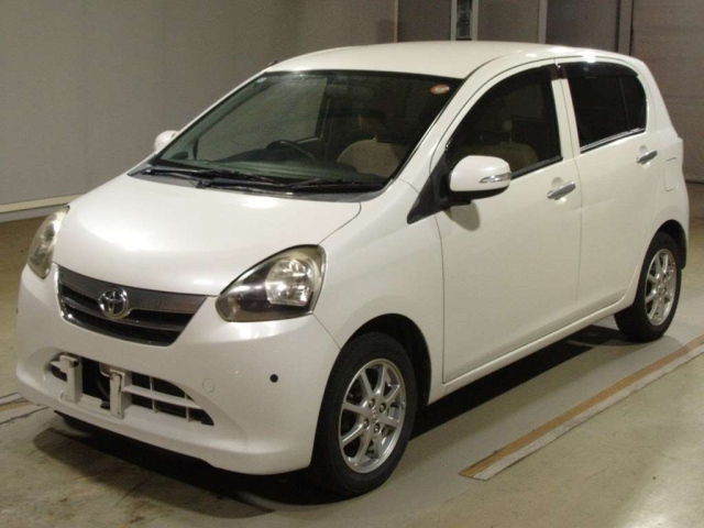 TOYOTA PIXIS EPOCH 2012