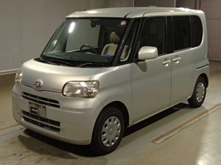 DAIHATSU TANTO 2008
