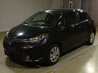 TOYOTA VITZ 2014