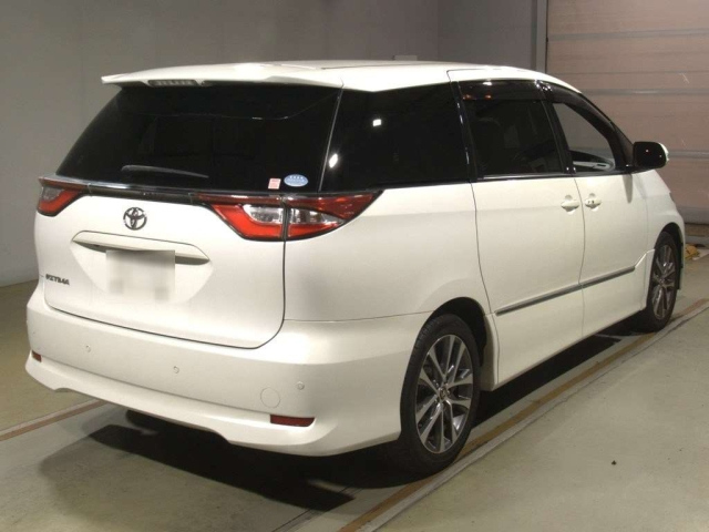 TOYOTA ESTIMA 2016