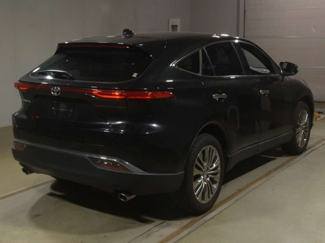 TOYOTA HARRIER 2021