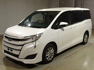 TOYOTA NOAH 2020