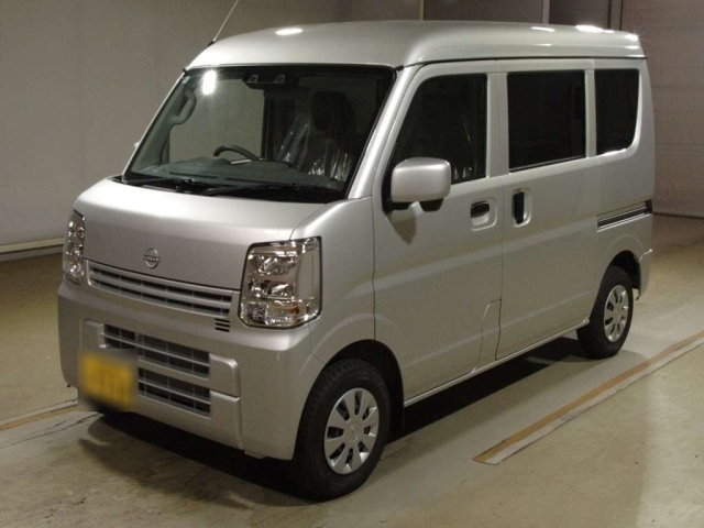 NISSAN CLIPPER VAN 2025