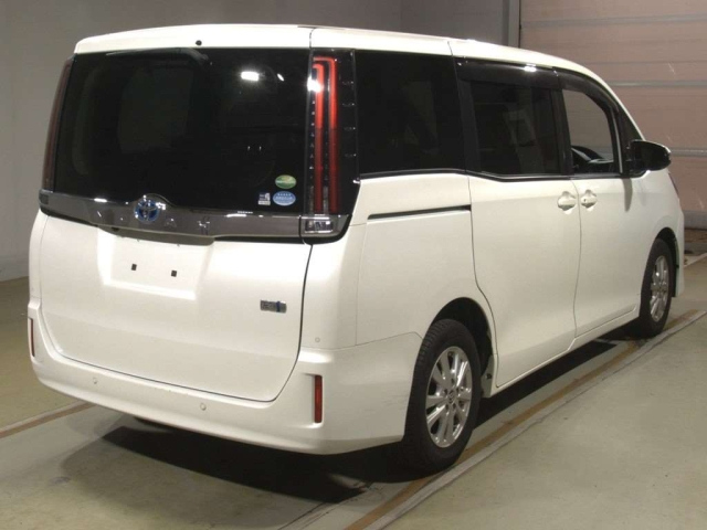 TOYOTA NOAH 2020