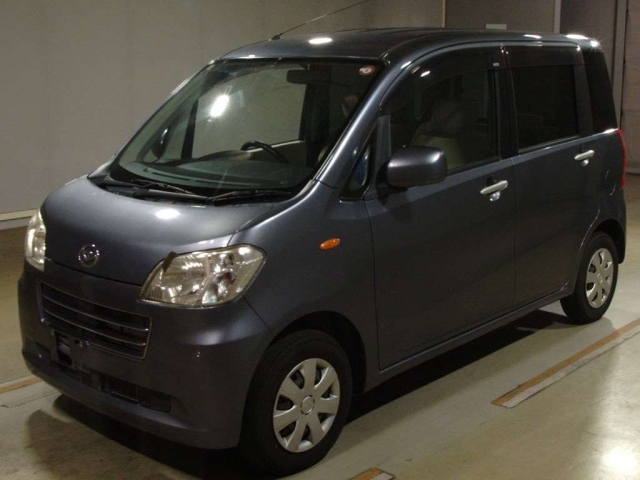 DAIHATSU TANTO EXE 2010