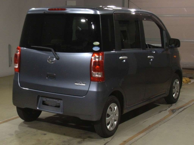 DAIHATSU TANTO EXE 2010