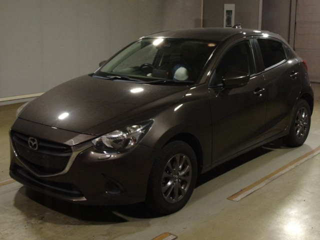 MAZDA DEMIO 2019