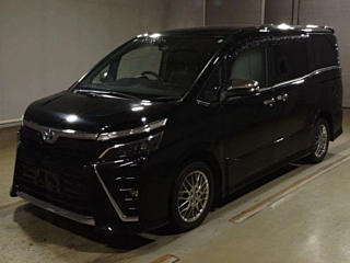 TOYOTA VOXY 2020
