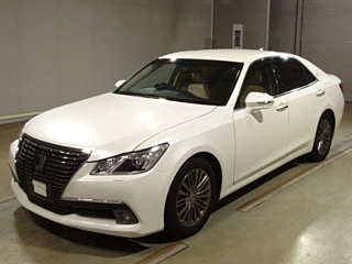 TOYOTA CROWN 2013