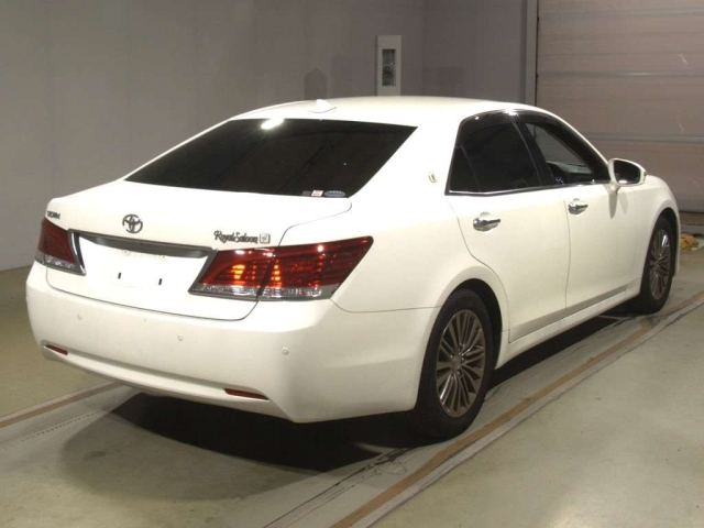 TOYOTA CROWN 2013