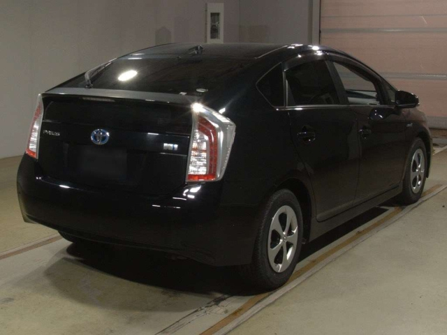 TOYOTA PRIUS 2013