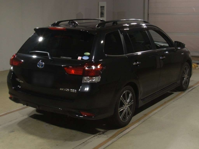 TOYOTA COROLLA FIELDER 2016