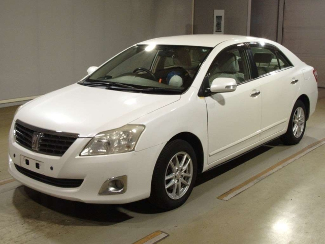 TOYOTA PREMIO 2010