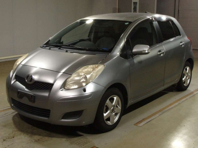 TOYOTA VITZ 2009