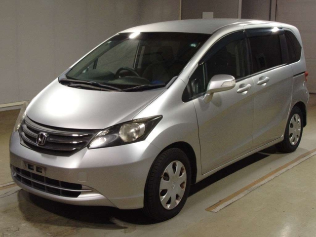 HONDA FREED 2011