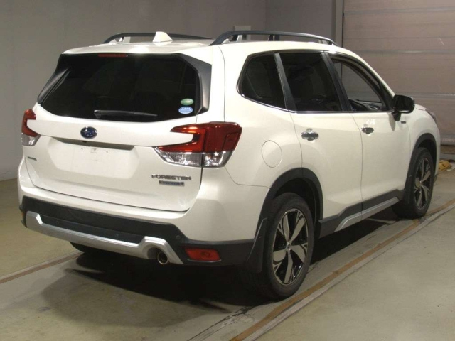 SUBARU FORESTER 2018