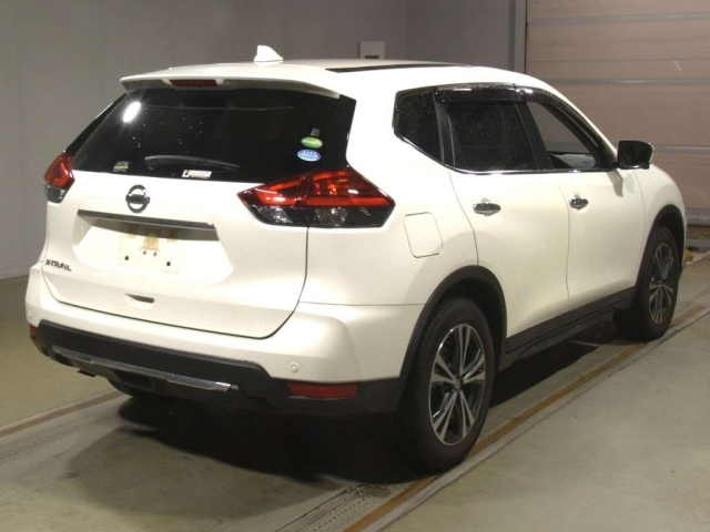 NISSAN X-TRAIL 2019