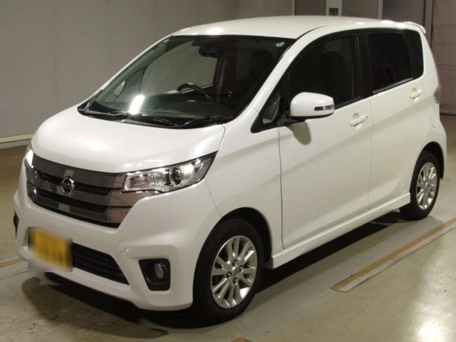 NISSAN DAYZ 2015