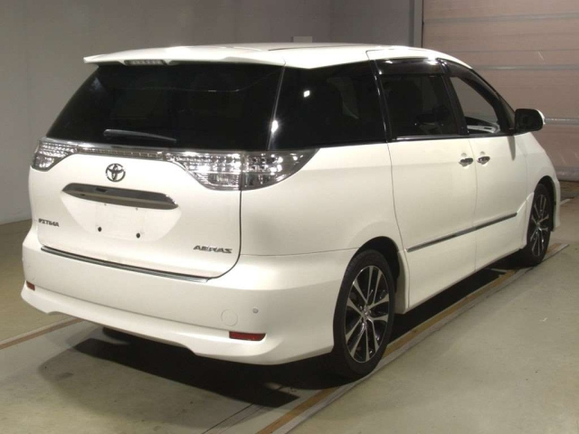 TOYOTA ESTIMA 2013