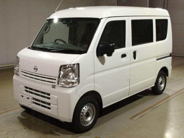 NISSAN CLIPPER VAN 2024
