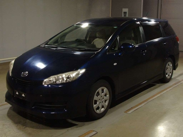 TOYOTA WISH 2010