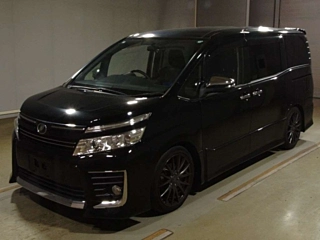 TOYOTA VOXY 2015